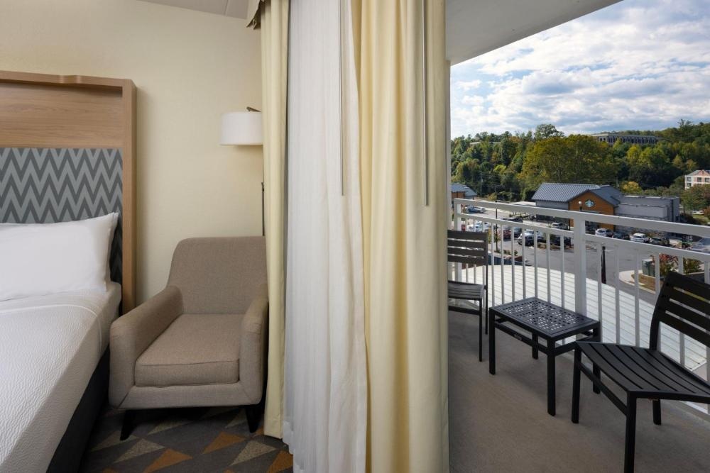 The Scenic Hotel at Biltmore Village Image 28