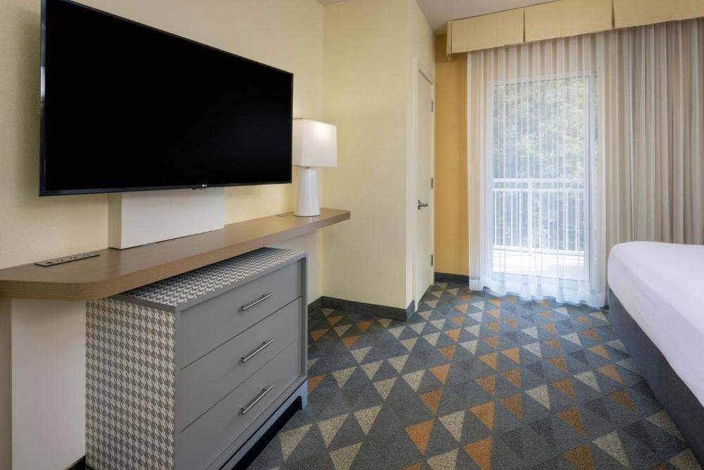 The Scenic Hotel at Biltmore Village Image 46
